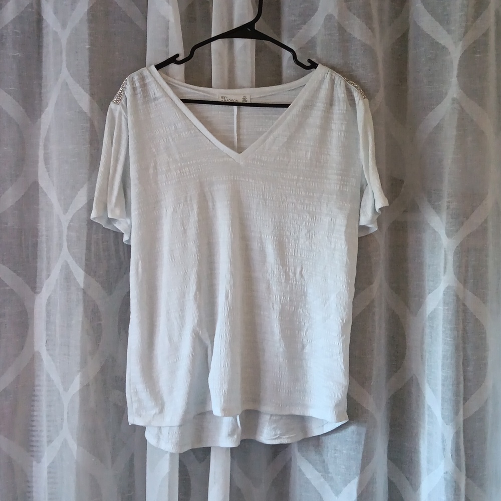 White T shirt